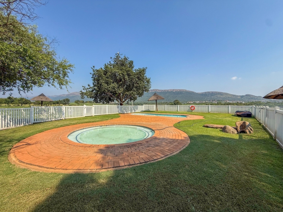 3 Bedroom Property for Sale in The Coves North West